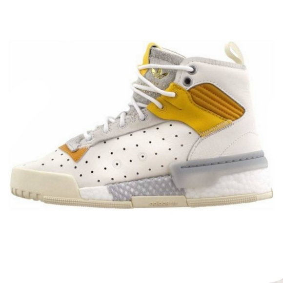 ADIDAS Rivalry Rm Triple White Basketball Men’s Size 6 - Picture 11 of 12